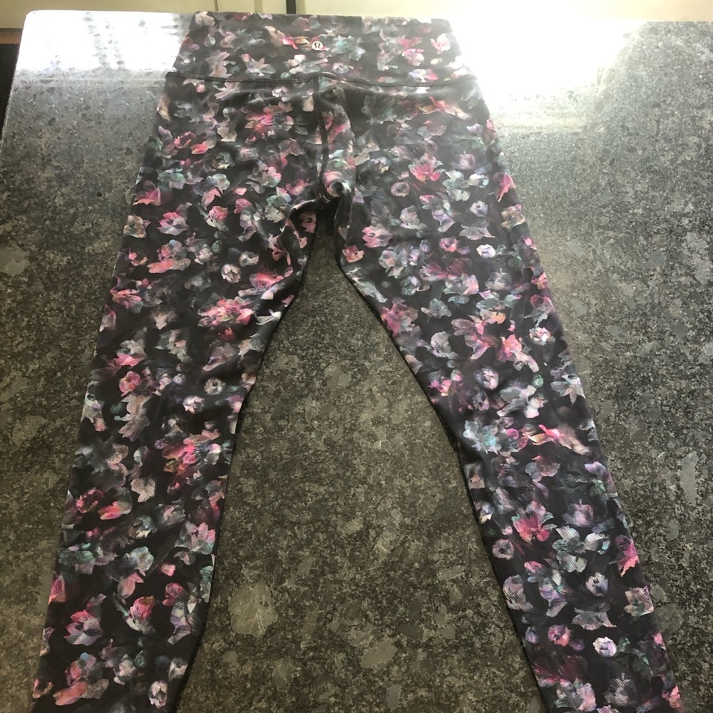 Lululemon WUNDER UNDER HIGH-RISE FULL-ON LUXTREME